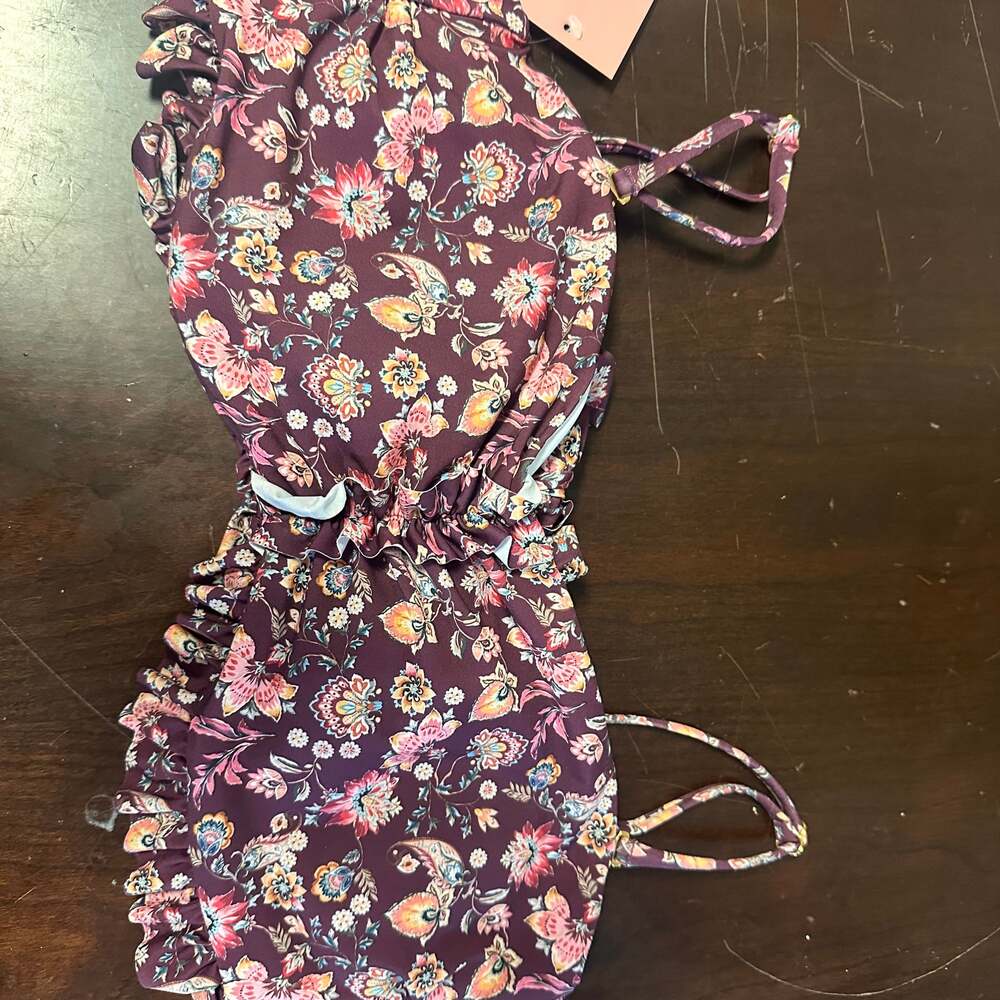 Ivy City Co. Floral Ruffle Bikini Top Plum Purple Women’s Size L Swimwear
